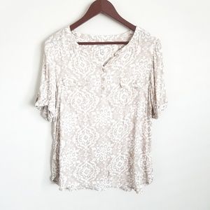 Croft & Borrow Cream Patterned Blouse size Medium